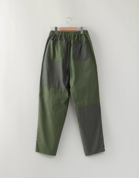 バックサテンのパッチワークパンツ