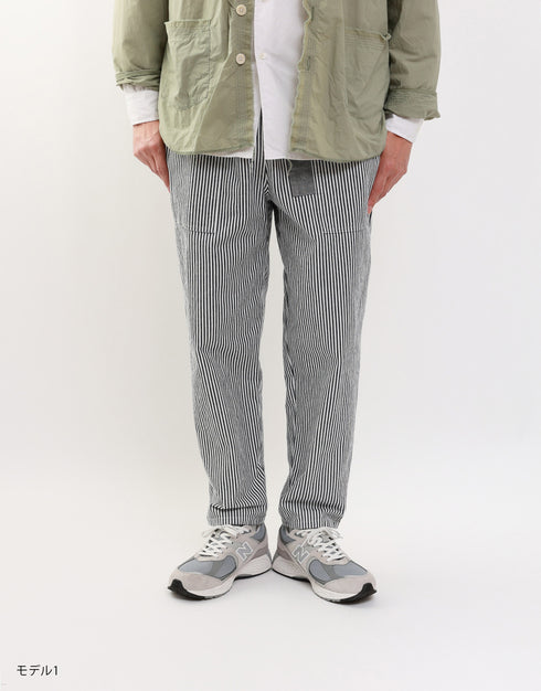 デニムのバックラインパンツ