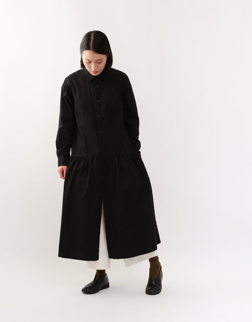 4ギャザーシャツドレス