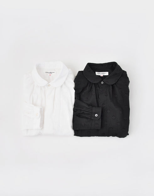 水玉ジャカードのネックギャザーシャツ