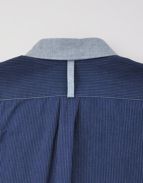 インディゴオックスのカーブラインシャツ