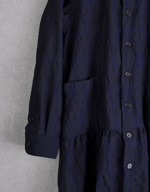 タックドビーの4ギャザーシャツドレス