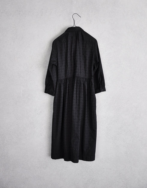 ジオメトリックジャカードのワンピース