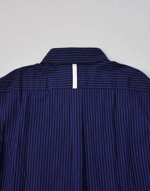 ストライプのボタンダウンシャツ