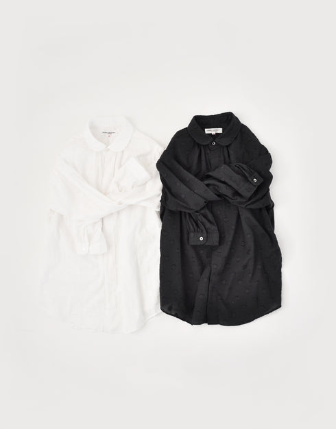 水玉ジャカードのネックギャザーシャツ