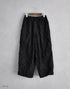 三角カットジャカードのバルーンパンツ