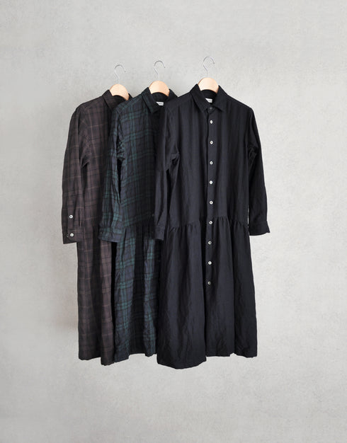 コットンウールの4ギャザーシャツドレス