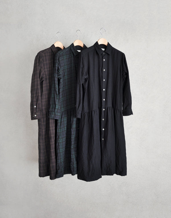 コットンウールの4ギャザーシャツドレス