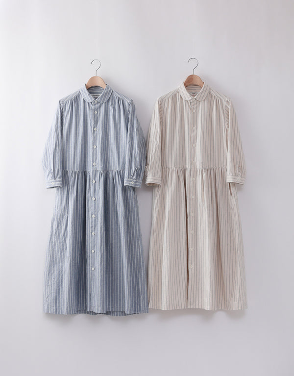 オックスストライプのギャザーシャツドレス