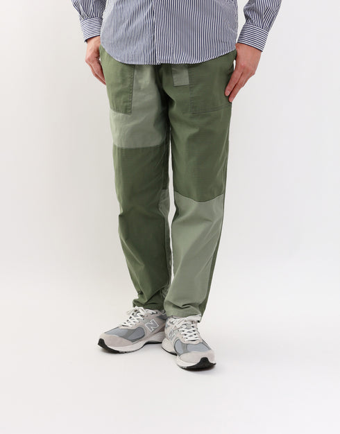 バックサテンのパッチワークパンツ