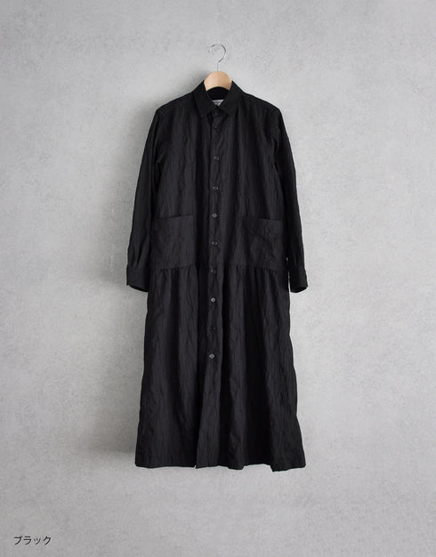 タックドビーの4ギャザーシャツドレス