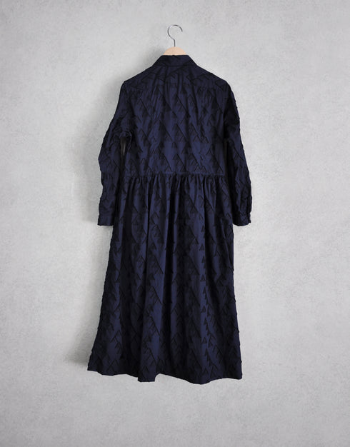 三角カットジャカードのシャツドレス