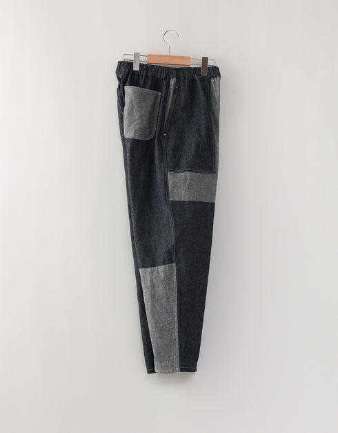 デニムのバックパッチワークパンツ