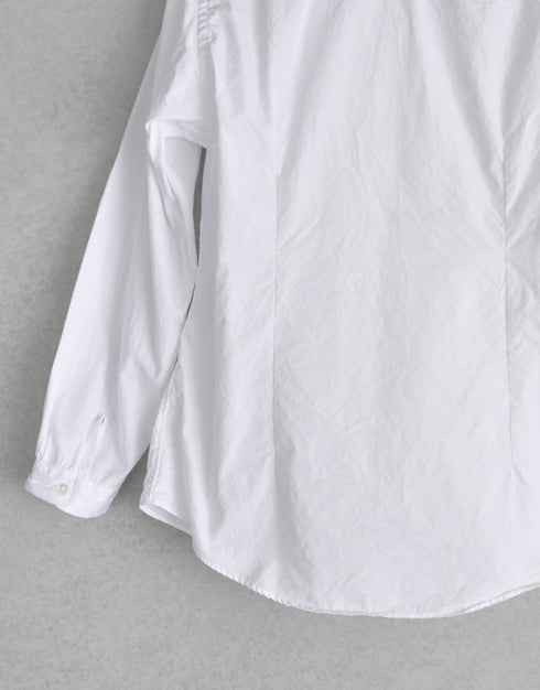 コットンブロードの6ギャザーシャツ