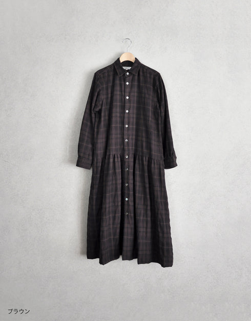 コットンウールの4ギャザーシャツドレス