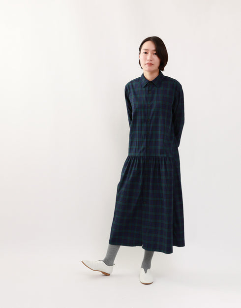 4ギャザーシャツドレス