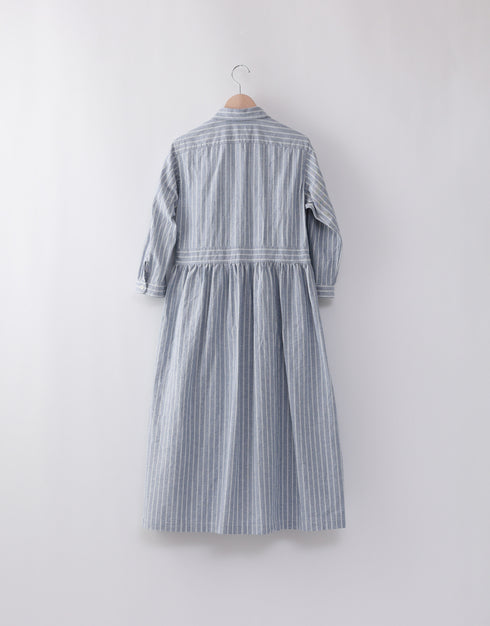 オックスストライプのギャザーシャツドレス