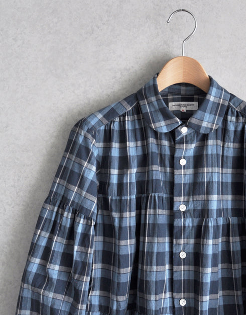 チェックの6ギャザーシャツ