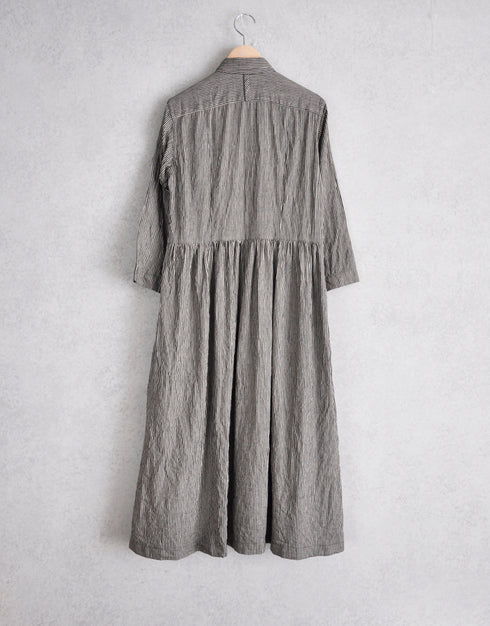 綿麻ストライプのギャザーシャツドレス