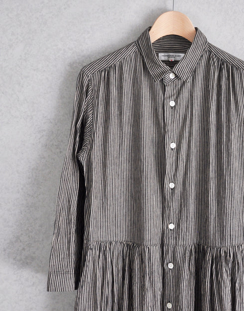 綿麻ストライプのギャザーシャツドレス