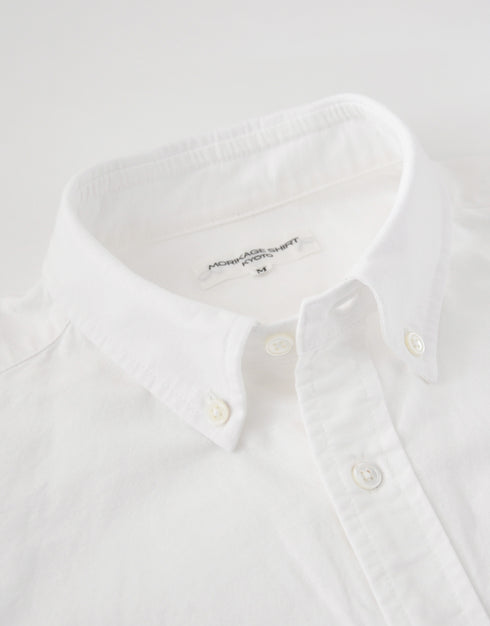 オックスのスタンダードボタンダウンシャツ