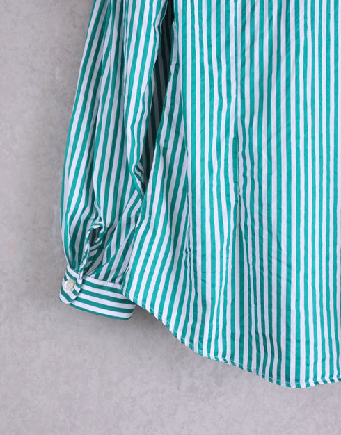 ストライプの6ギャザーシャツ