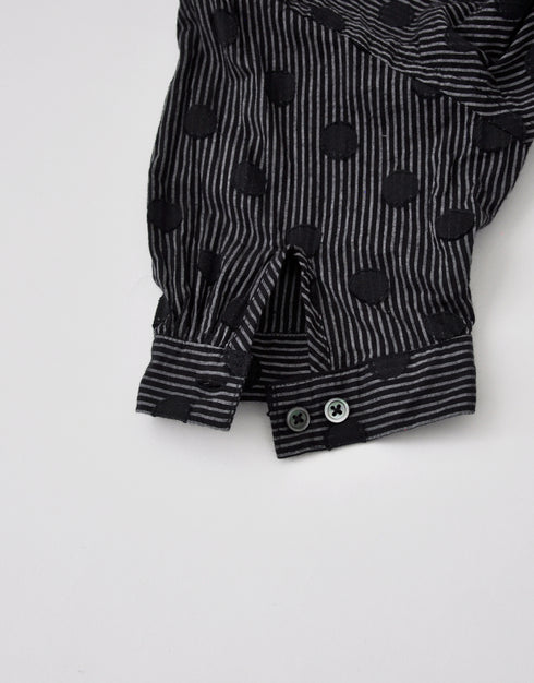 水玉ジャカードのネックギャザー半袖シャツ