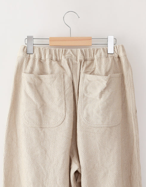 刺し子ドビーのテーパードパンツ