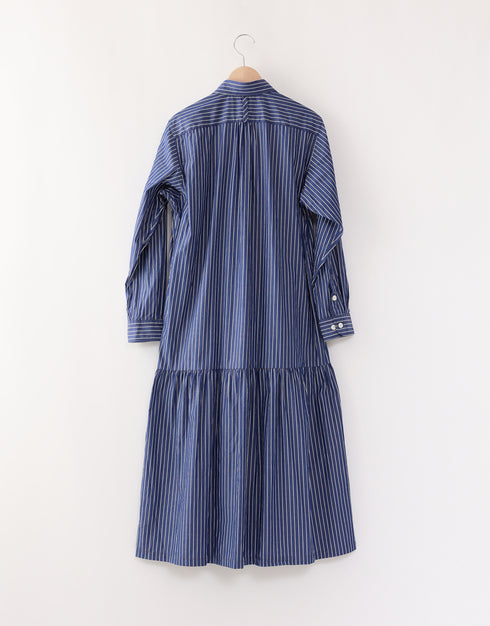 6ギャザーシャツドレス