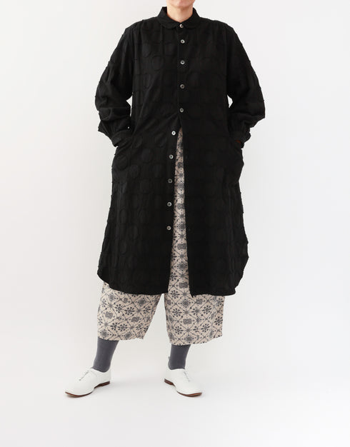 水玉カットジャカードのシャツドレス