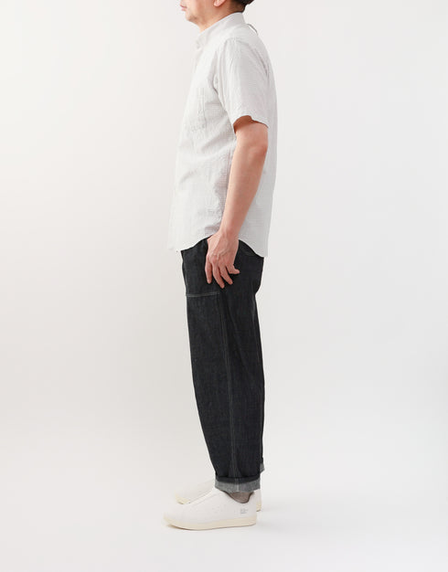 シアサッカーの半袖ボタンダウンシャツ