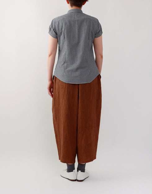 シアサッカーの半袖ネックギャザーシャツ