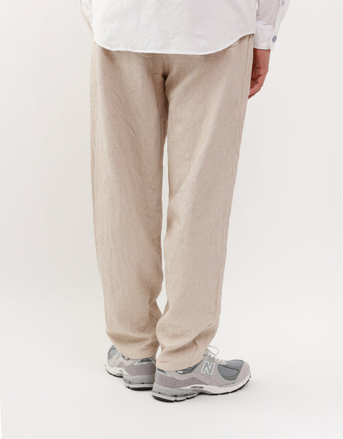 刺し子ドビーのテーパードパンツ