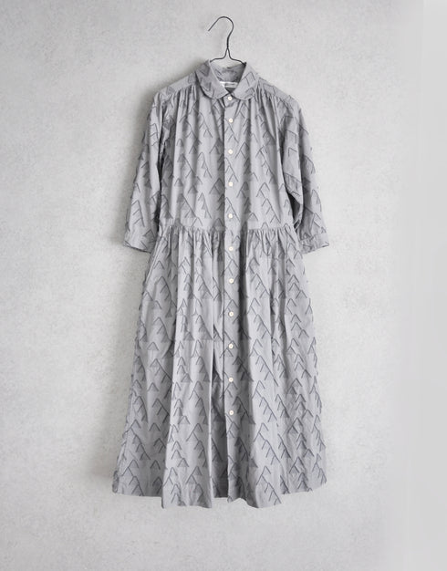 三角カットジャガードギャザーワンピース