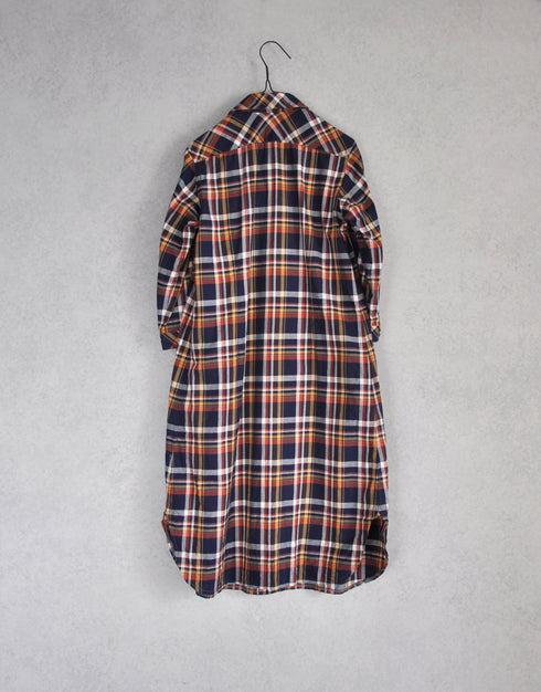 ツイルタータンのシャツワンピース