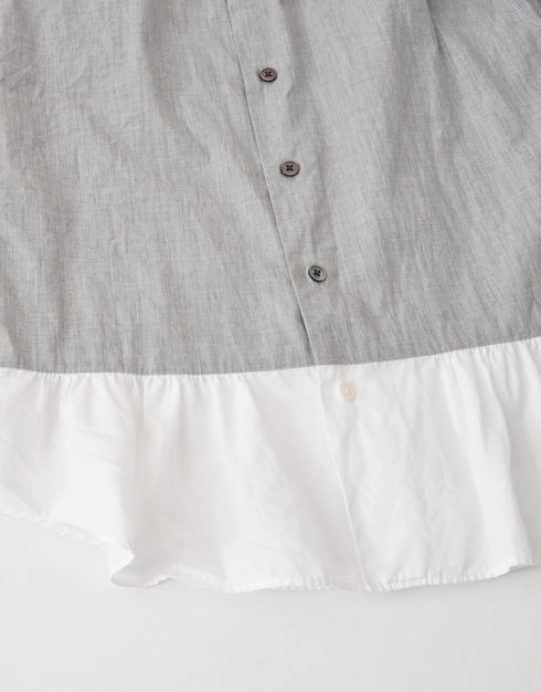 シャンブレーのクレリックギャザーシャツ