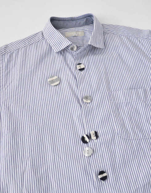 ボーダーくるみぼたんリメイク半袖シャツ