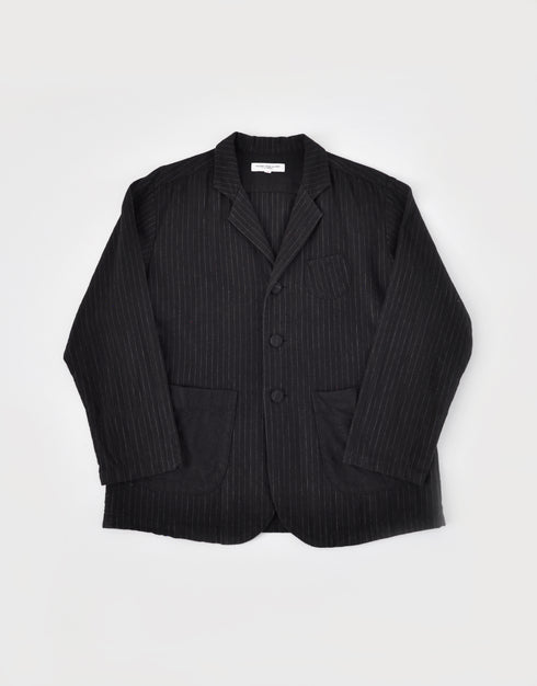 ピンストライプのジャケット
