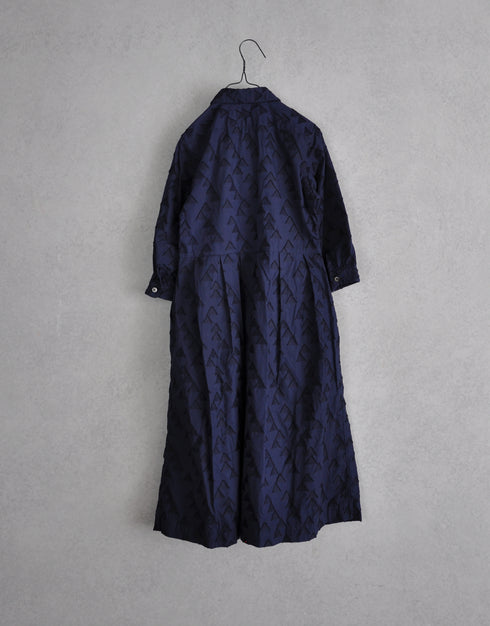 三角カットジャカードタックワンピース